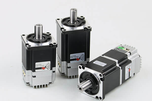 24V NEMA 17 integrierter DC-Servomotor | LeanMotor